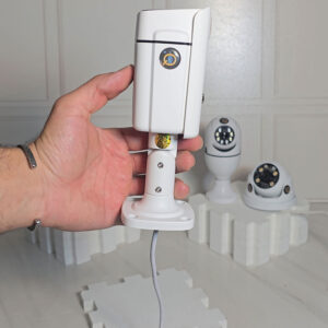 دوربین مداربسته آنالوگ آی کیو مدل Full-Color گد US